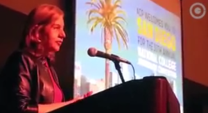 NY Times Public Editor Encourages College Journalists to Be Accurate